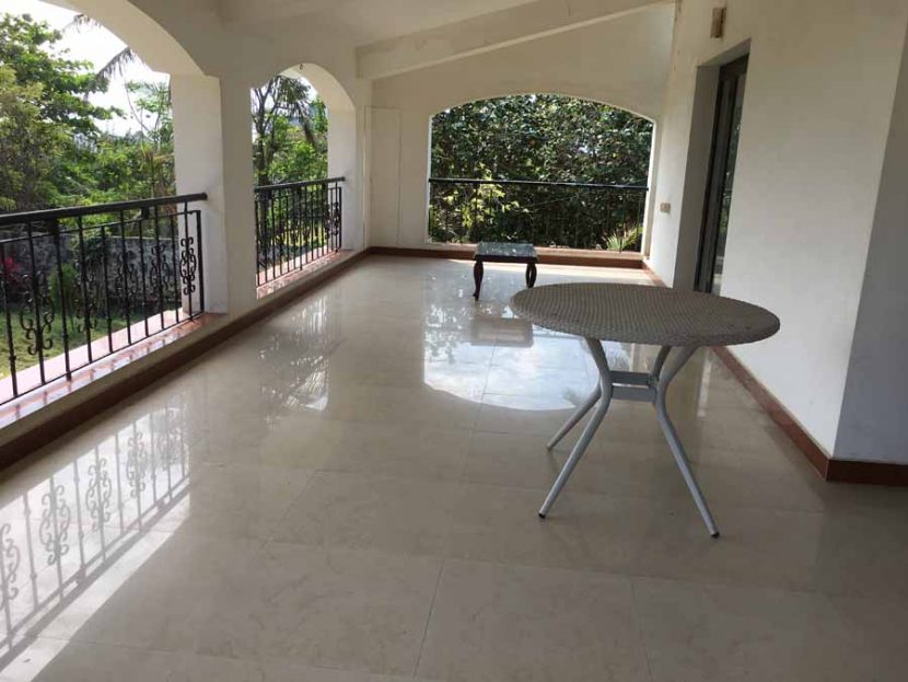 MoonLand Beach House ECR 34