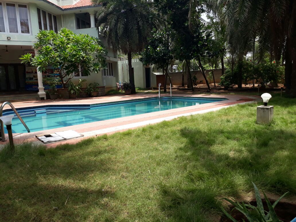 ECR Beach houses for rent