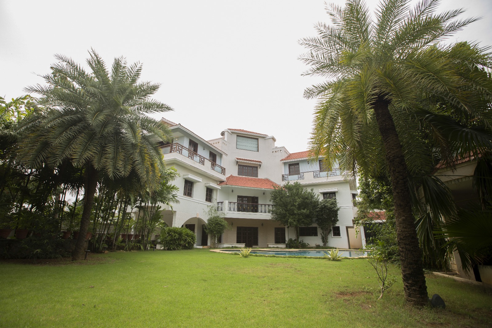 Appletree Farm House for rent in chennai