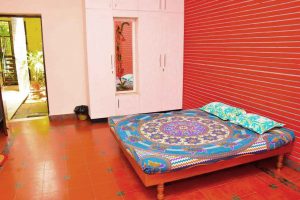 silver-stone-beach-house-for-dailly-rent