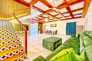 zee square beach house ecr