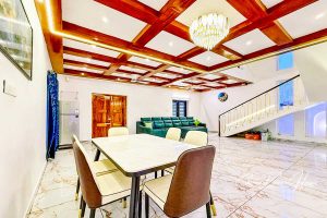 zee square beach house indoor